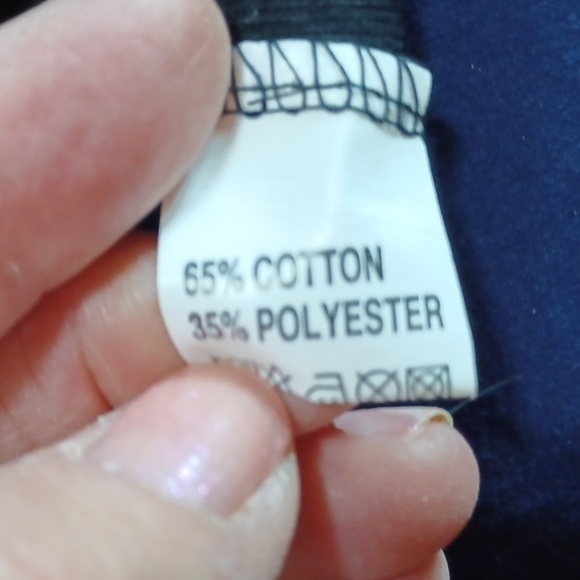 UNINUKOO WOMENS TOP SIZE M IN A BEAUTIFUL BLACK turtle neck - Picture 7 of 7